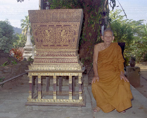Manuscript chest 01, Luang Prabang